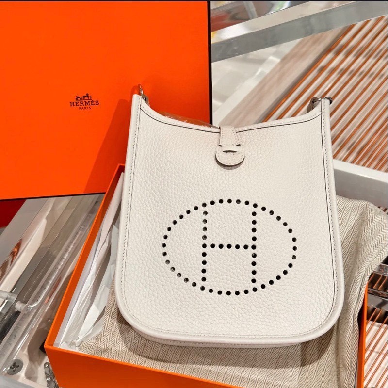 Hermes 愛馬仕 mini evelyne craie奶昔白 銀扣 K刻-0