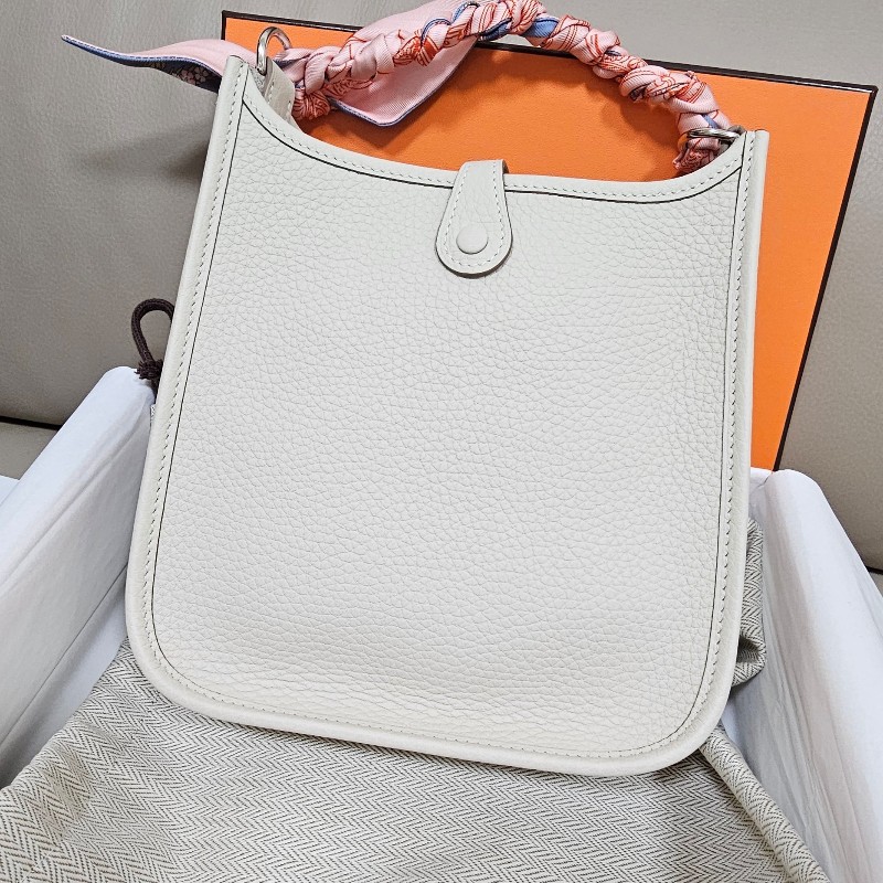 Hermes 愛馬仕 mini evelyne craie奶昔白 銀扣 K刻-5