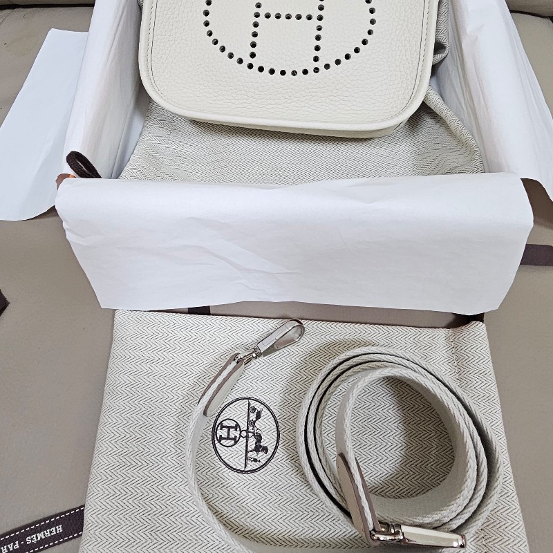 Hermes 愛馬仕 mini evelyne craie奶昔白 銀扣 K刻-9