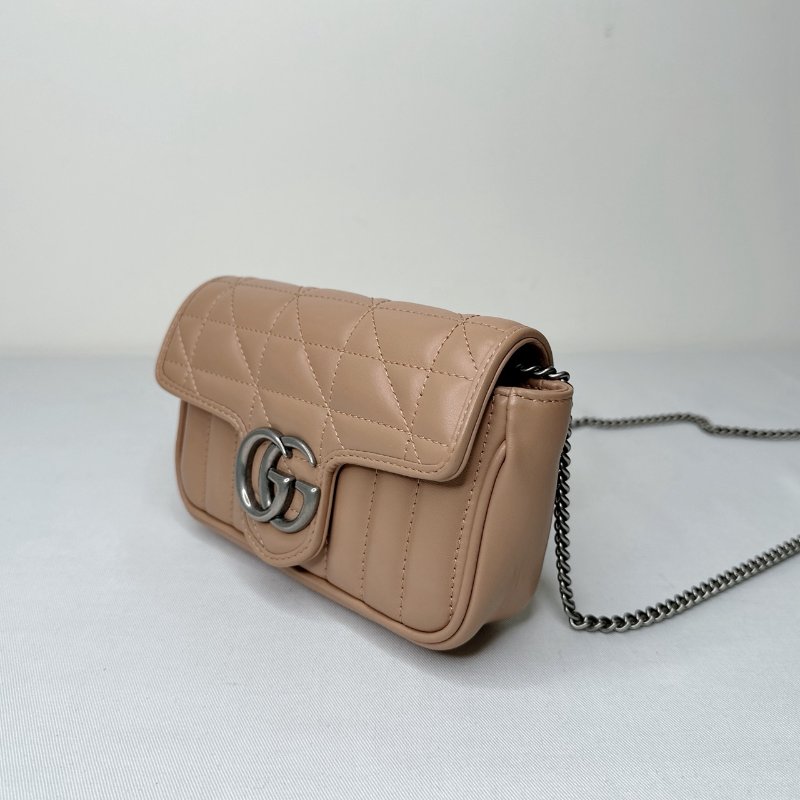 GUCCI Mini牛奶糖色翻蓋鏈包-2