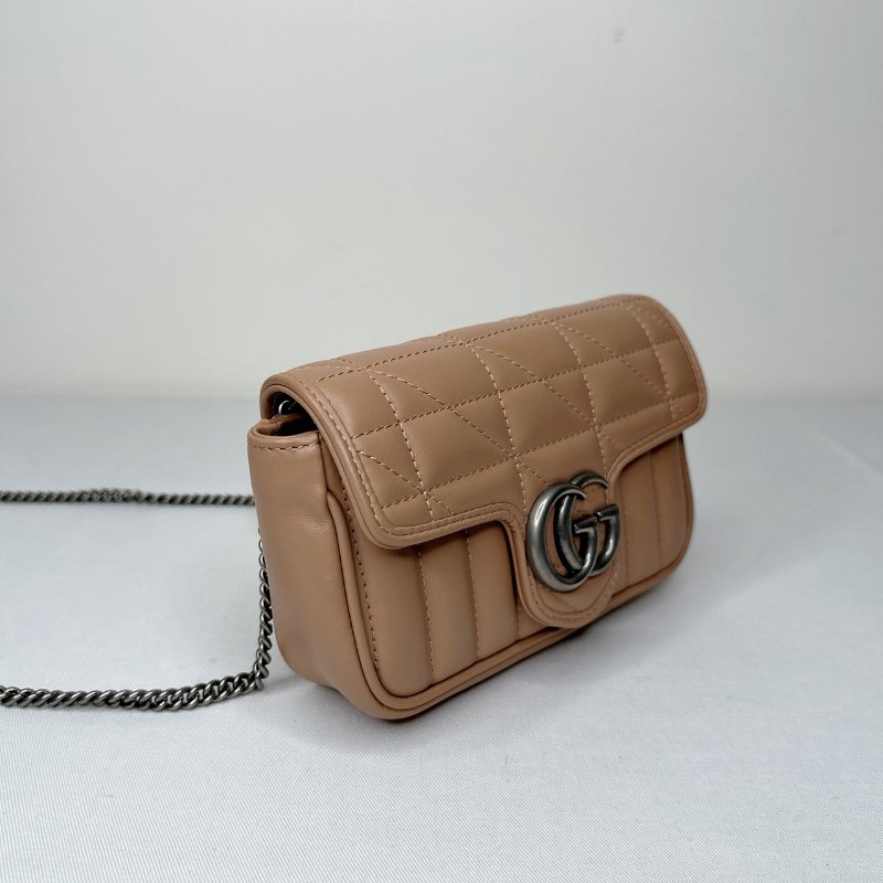 GUCCI Mini牛奶糖色翻蓋鏈包-3