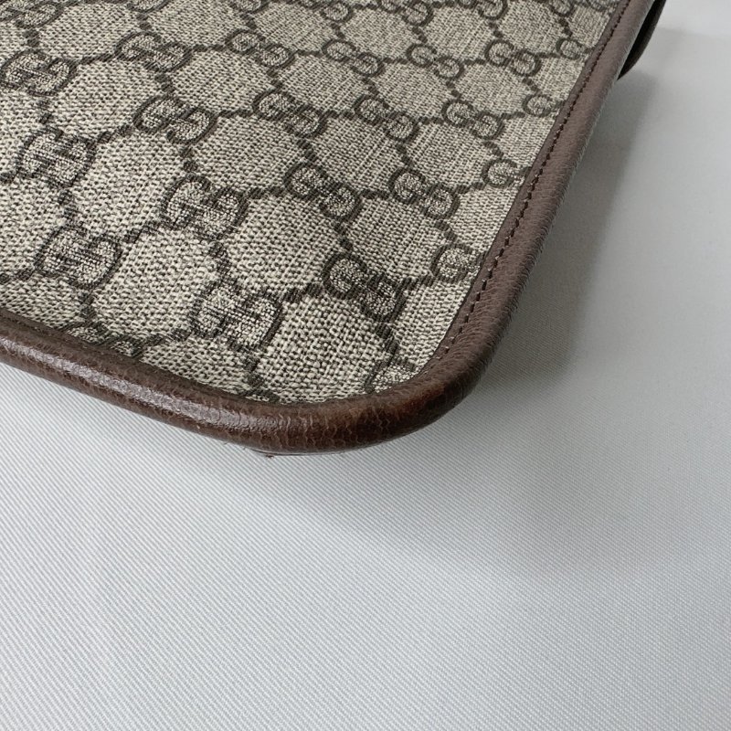 GUCCI Neo Vintage GG中型郵差包-12