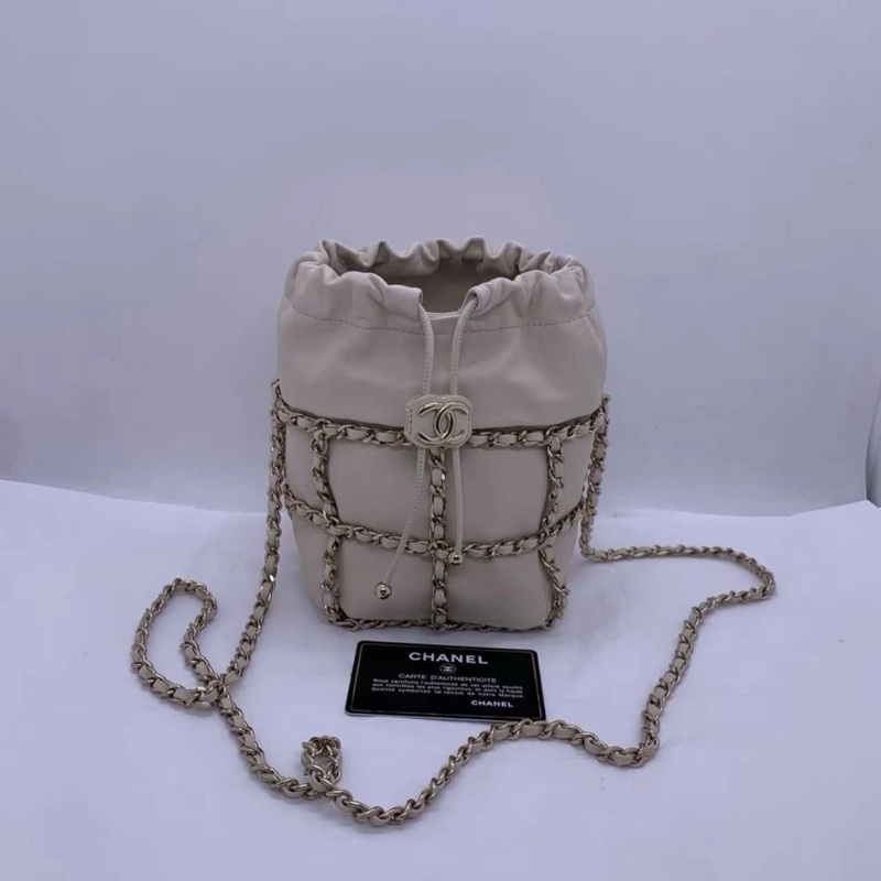 CHANEL Drawstring Bag Crossbody 白色單肩包鏈條包-0