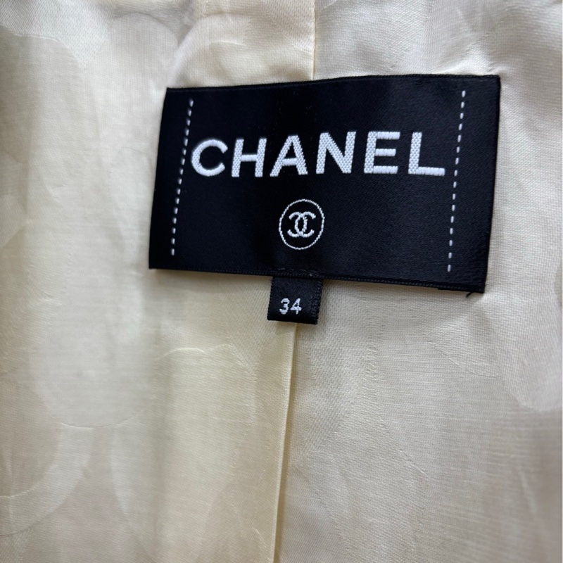 Chanel 25b 2025/26秋冬預告系列 米色小羊皮束腰外套 P80306-C72603-U2850 新款米色全皮衣外套 34碼 原價HKD76900-2