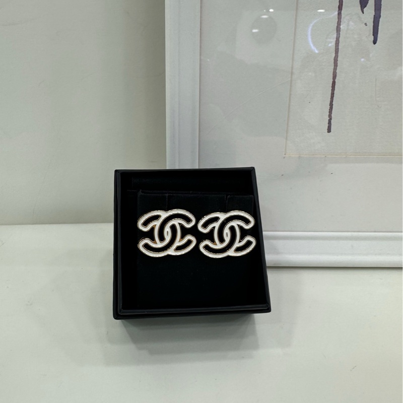 Chanel 24A手工坊琺瑯鏤空雙C耳夾 耳環-0
