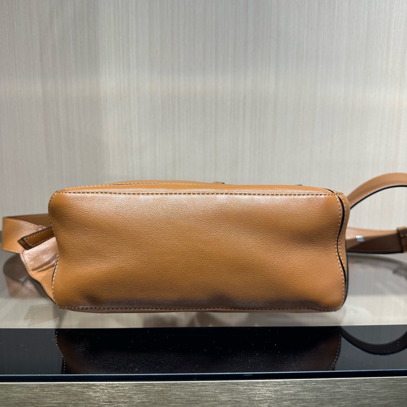 LOEWE罗意威 Puzzle 徽标压纹几何包拼图包变形腰包-7