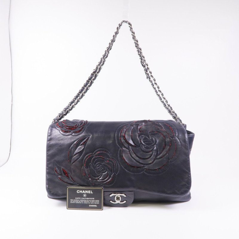 CHANEL 羊皮皮革Chain Shoulder銀扣鏈帶肩背袋-20
