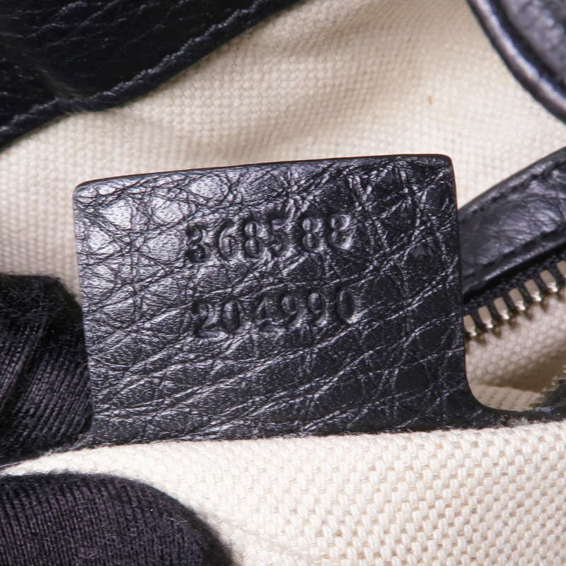 GUCCI 牛皮皮革Soho Backpack銀扣背包-14