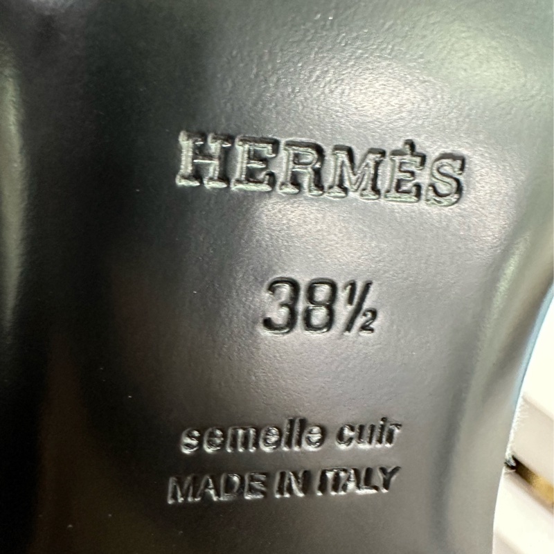 Hermes 愛馬仕新款牛仔藍oz穆勒鞋淺藍色kelly 牛仔半拖鞋,全新 碼數38.5-5