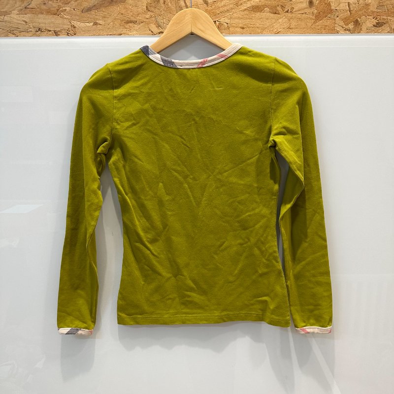 【美收精品】BURBERRY 抹茶色長袖上衣 4-249【隔月月中將轉賣至日本 上架期限30天】-1