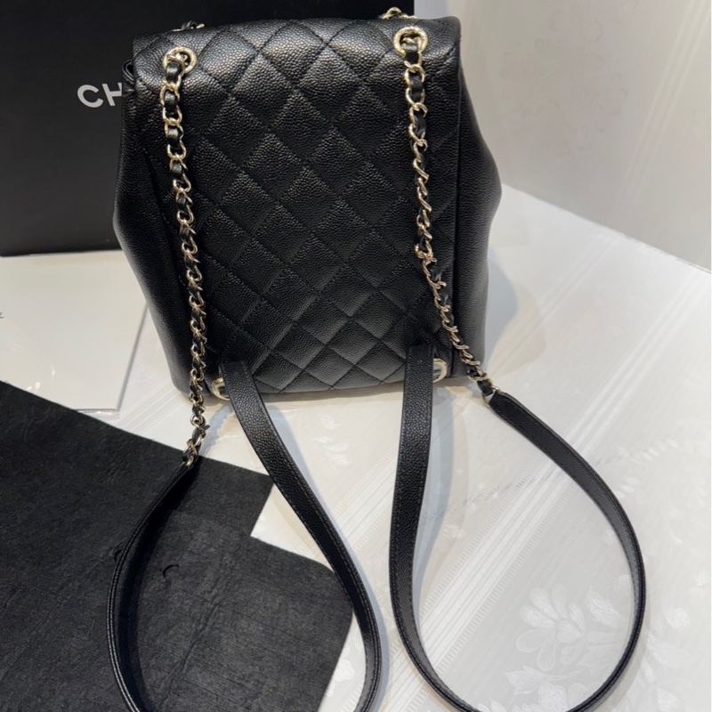 Chanel 平面牛皮雙口金釦小青蛙後背包-2