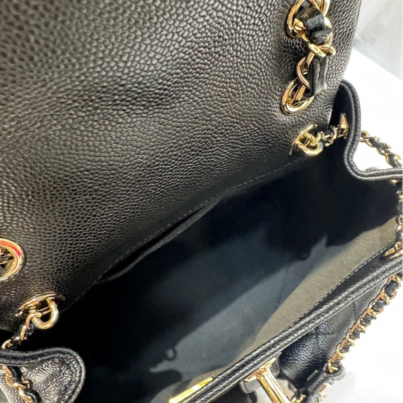 Chanel 平面牛皮雙口金釦小青蛙後背包-8