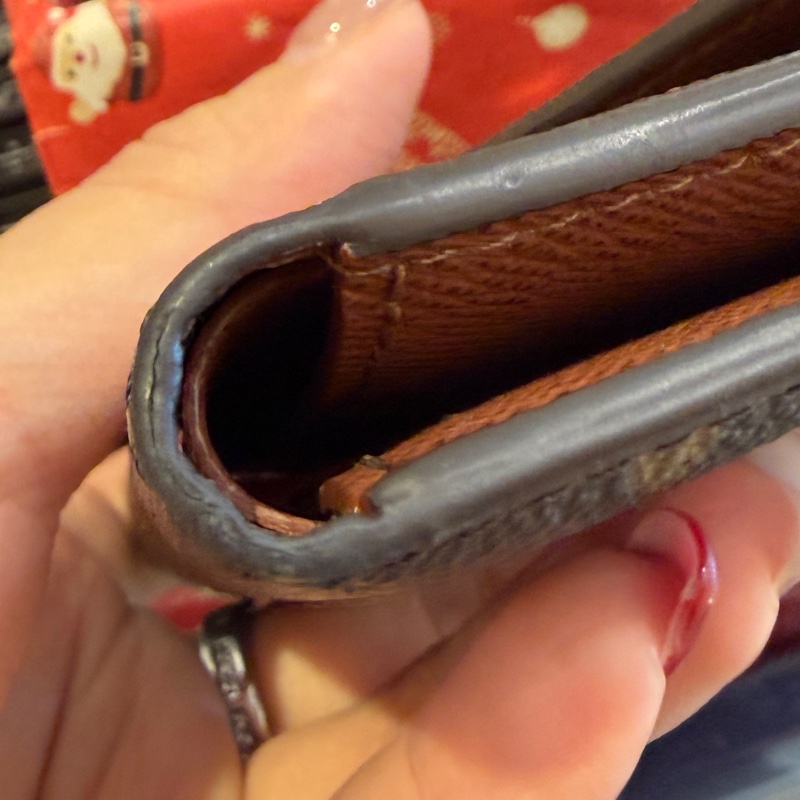 lv咖花紋三折短夾😎😎😎好用-10