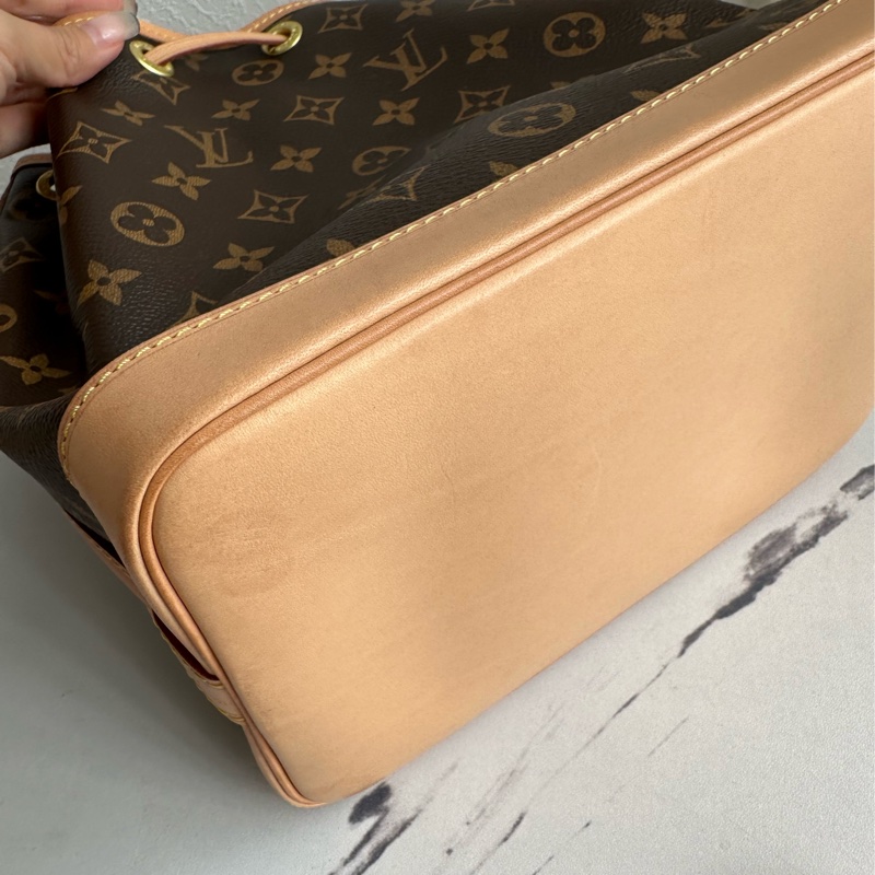 Lv one BB水桶包-9