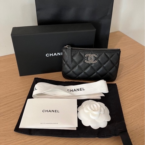 CHANEL 24P一字拉零錢包