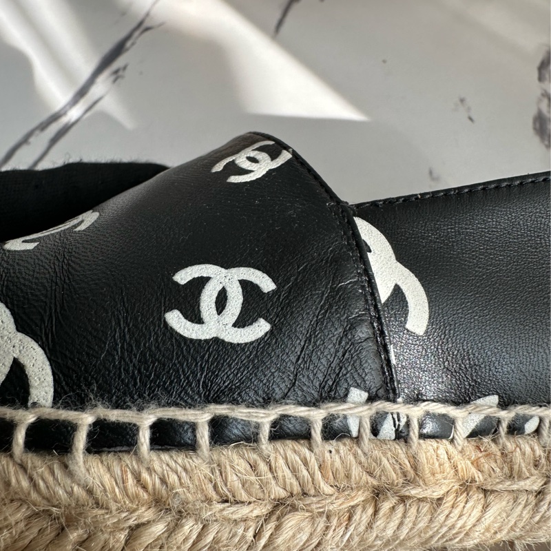 Chanel 美美的平底娃娃鞋 好好看😻-11