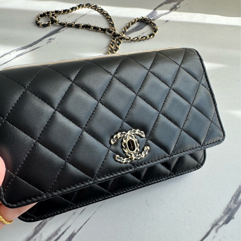 Chanel黑羊皮皮穿繩雙C Trendy CC woc-14