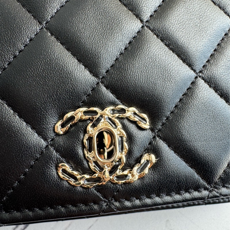 Chanel黑羊皮皮穿繩雙C Trendy CC woc-15