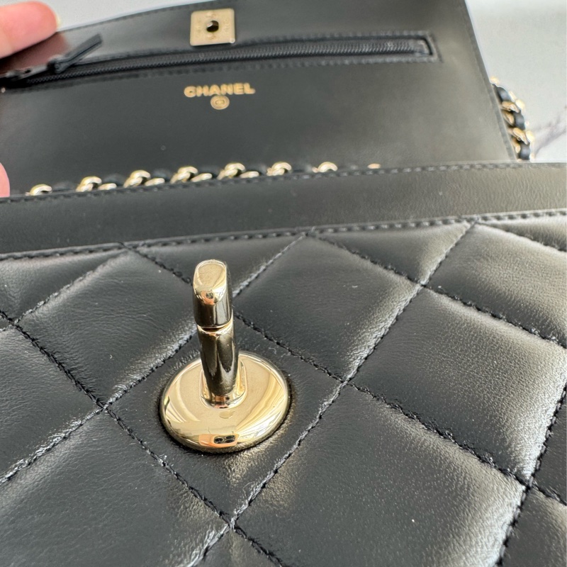 Chanel黑羊皮皮穿繩雙C Trendy CC woc-20