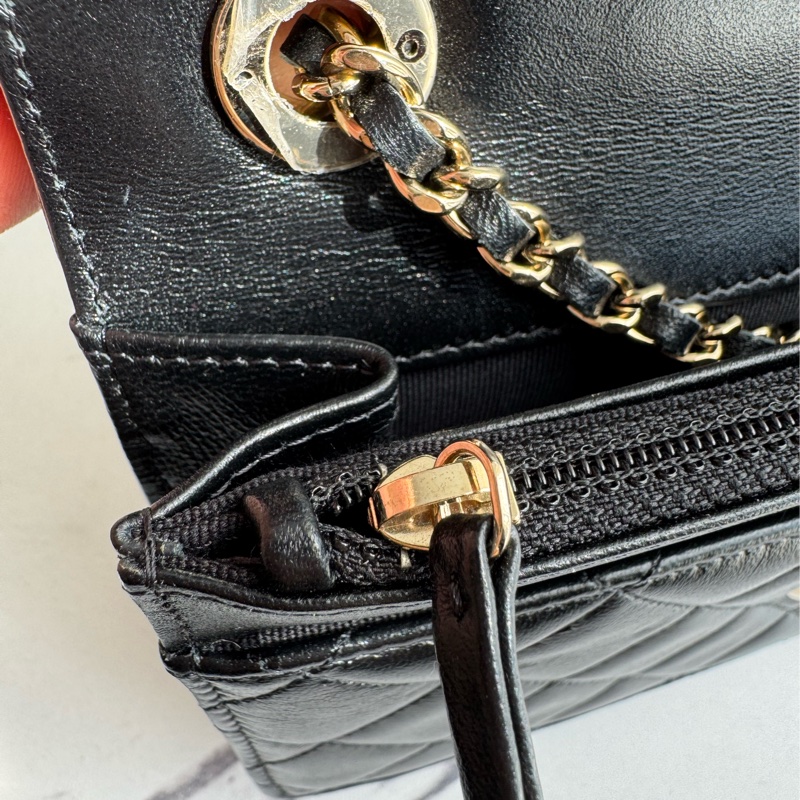 Chanel黑羊皮皮穿繩雙C Trendy CC woc-34