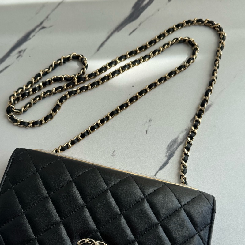 Chanel黑羊皮皮穿繩雙C Trendy CC woc-50