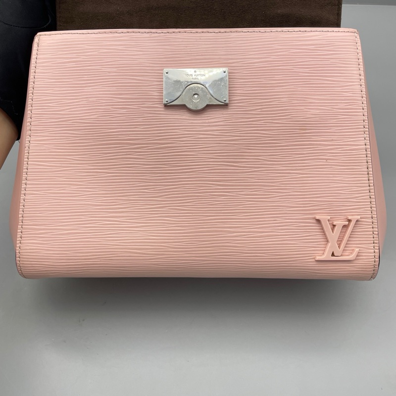 LV Cluny BB 粉色 EPI 水波紋 手提包 肩背包-3