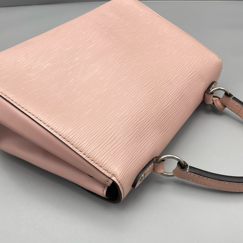 LV Cluny BB 粉色 EPI 水波紋 手提包 肩背包-5