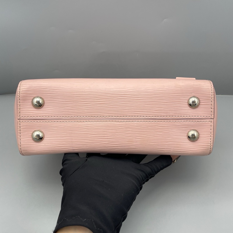 LV Cluny BB 粉色 EPI 水波紋 手提包 肩背包-14