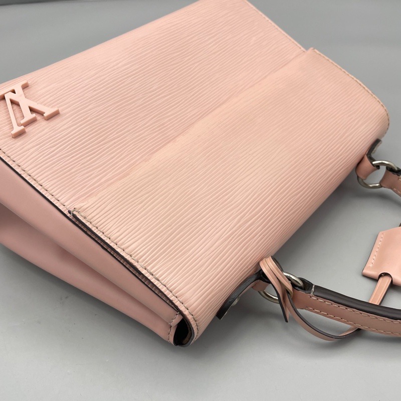 LV Cluny BB 粉色 EPI 水波紋 手提包 肩背包-19