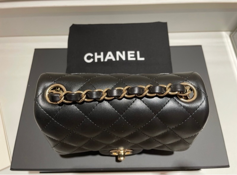Chanel CF17 黑金淡金扣 方胖子 晶片款-4