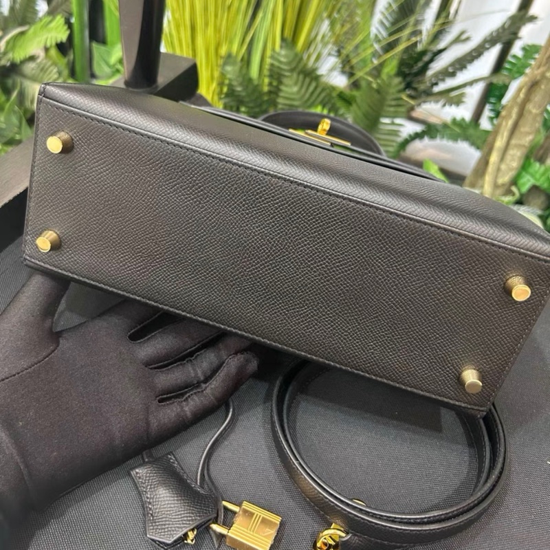 Hermes kelly 25黑金epsom皮B刻 2023 成色:99新❤️五金部分無膜-1