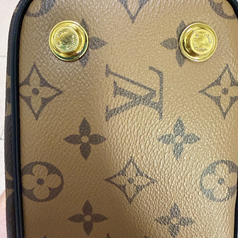 LV Vanity 九成新-8