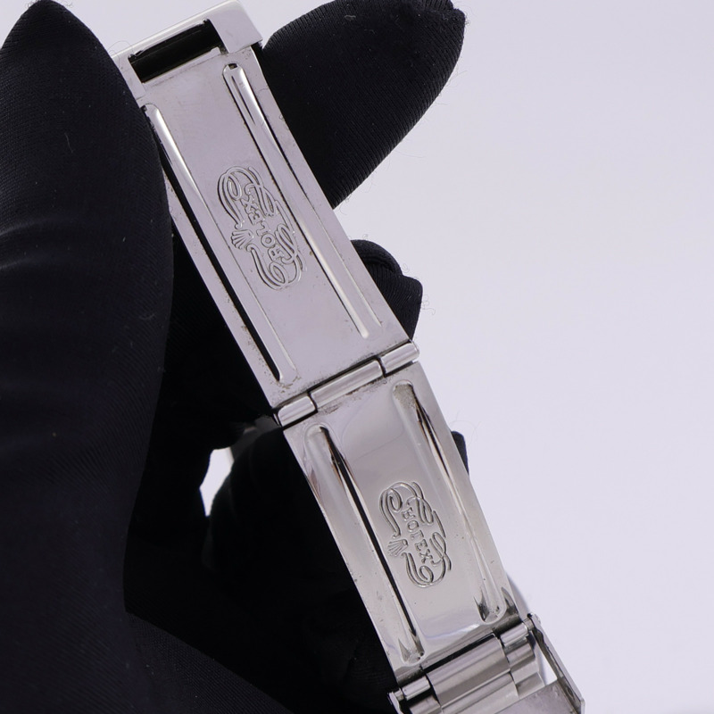 ROLEX Submariner Date 16610LV-8