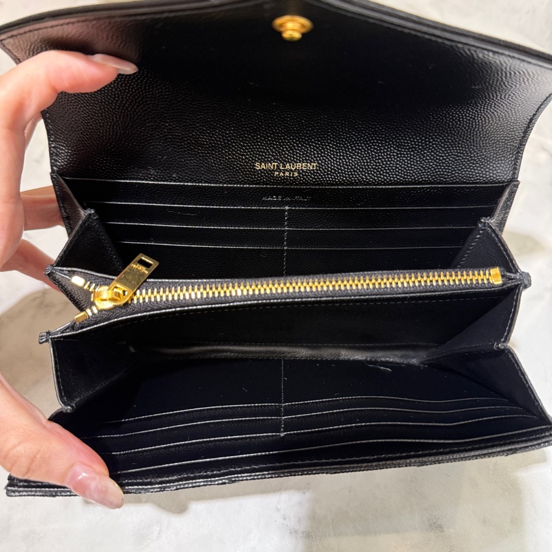🌟近新未使用🌟YSL 黑荔枝牛皮山型紋金釦信封下蓋12卡長夾-6