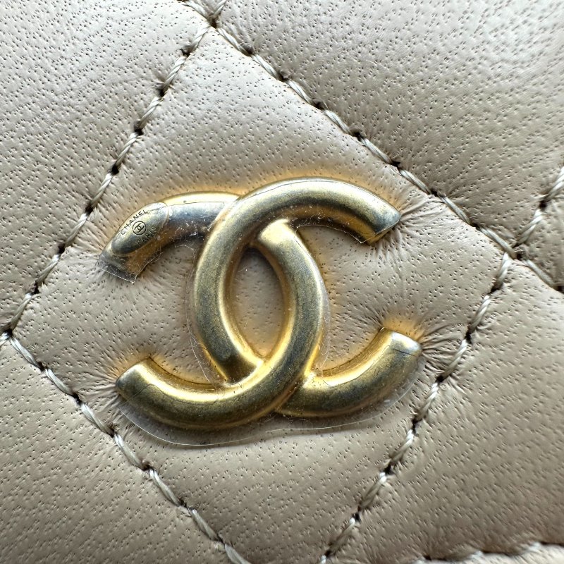 【美收精品】CHANEL 奶茶色金球長鍊小包 B-862【隔月月中將轉賣至日本 上架期限30天】-6