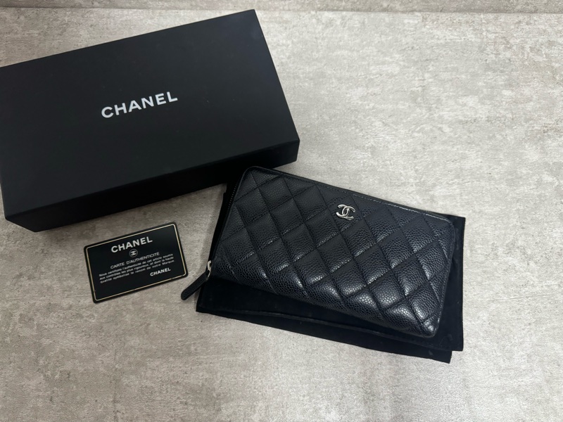 正品 Chanel 經典新款黑銀長夾-0