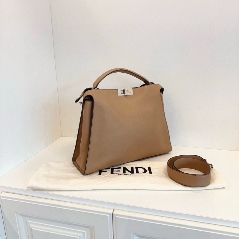 Fendi peekaboo essentially-2