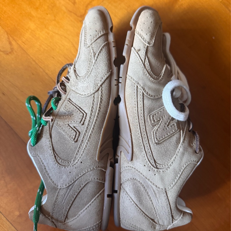 miu miu x newbalance-2