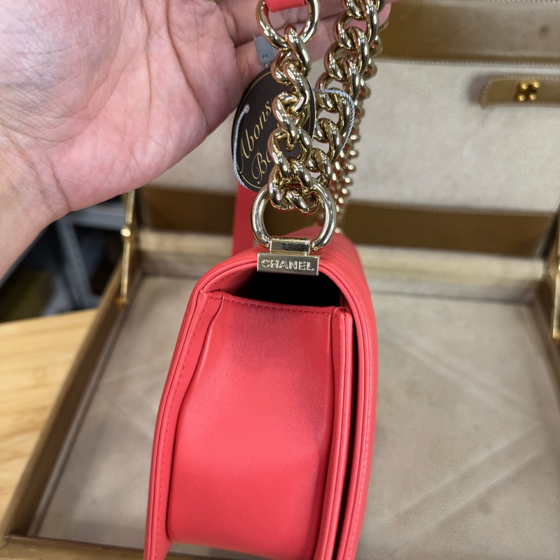 上架中🔑Chanel 粉橘山形BOY 25翻蓋鍊包-14