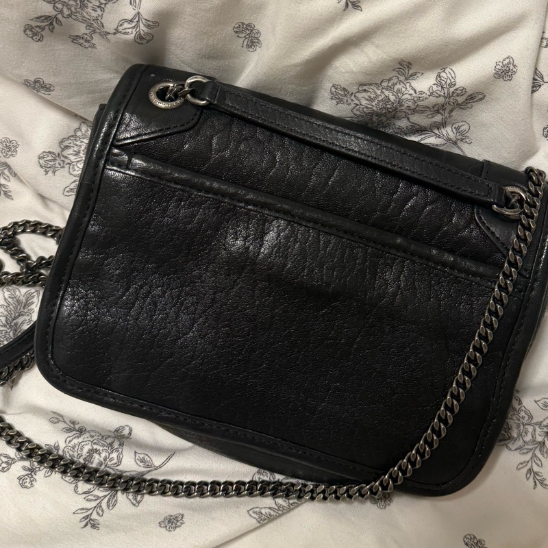 YSL 聖羅蘭 Niki小羊皮粒面鞋背包-2