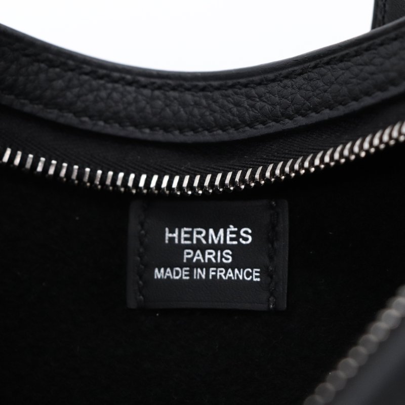 【全新品♥️不撞包】Hermès 愛馬仕 Arcon 黑色 牛皮 W 刻 2024 年 肩背包 斜背包 (可以調節長度)|專櫃 210,000-9