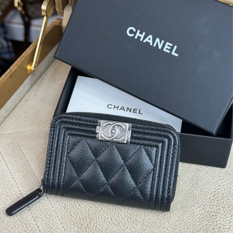在台現貨CHANEL Boy黑荔枝紋拉鍊零錢包🖤🩶新款現貨