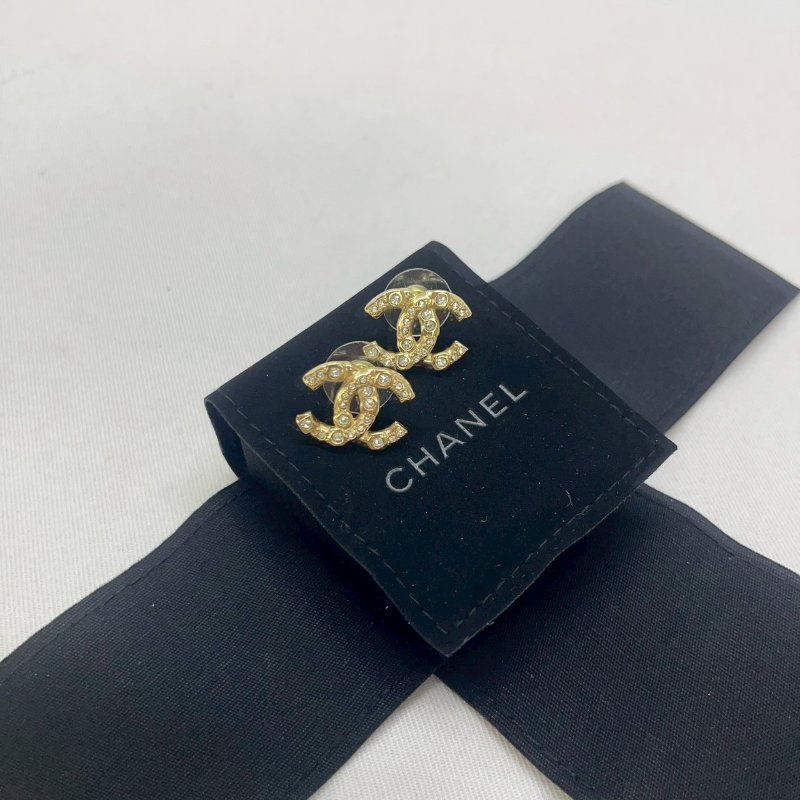 CHANEL 經典雙C水鑚耳環-3