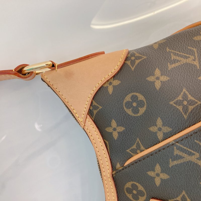 MS0350 Louis Vuitton 路易威登 中古 腋下 泰晤士 Thames GM Canvas Monogram x GHW-11