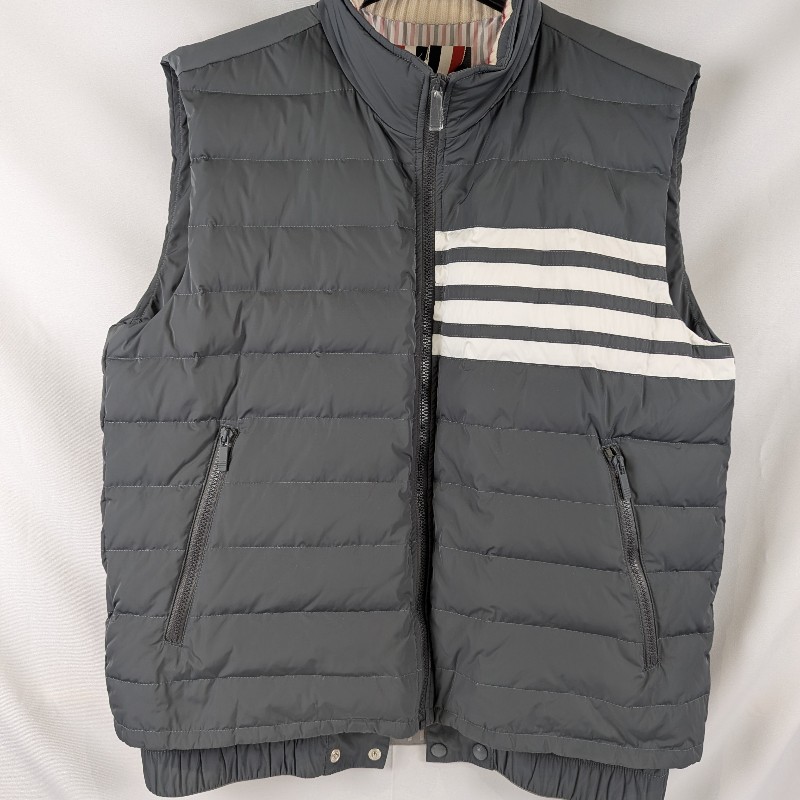 莉亞精品♡Thom Browne 立領經典四槓羽絨外套 尺碼4 近新閒置-2