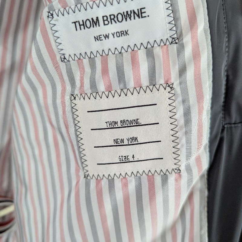 莉亞精品♡Thom Browne 立領經典四槓羽絨外套 尺碼4 近新閒置-4