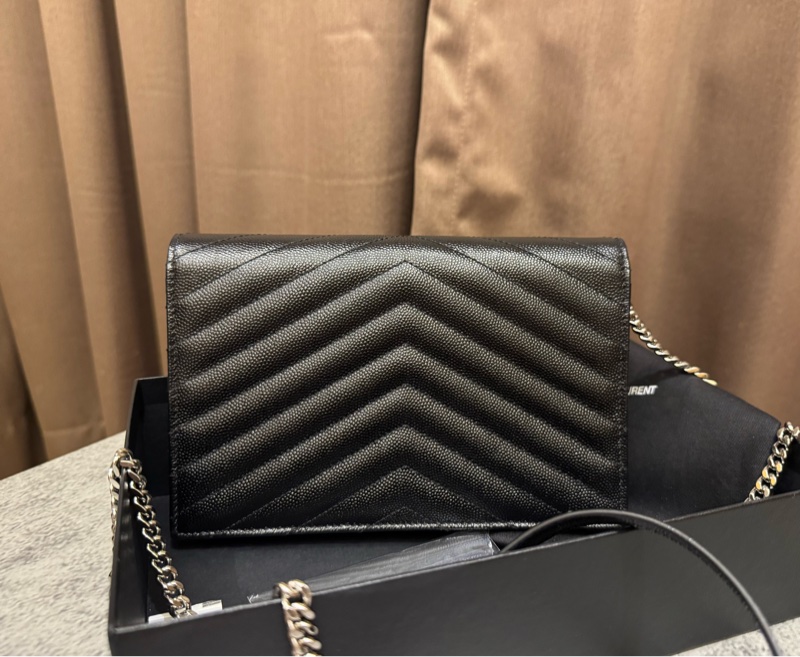 YSL 魚子醬信封式WOC 黑銀 19公分大全配台灣購證-4