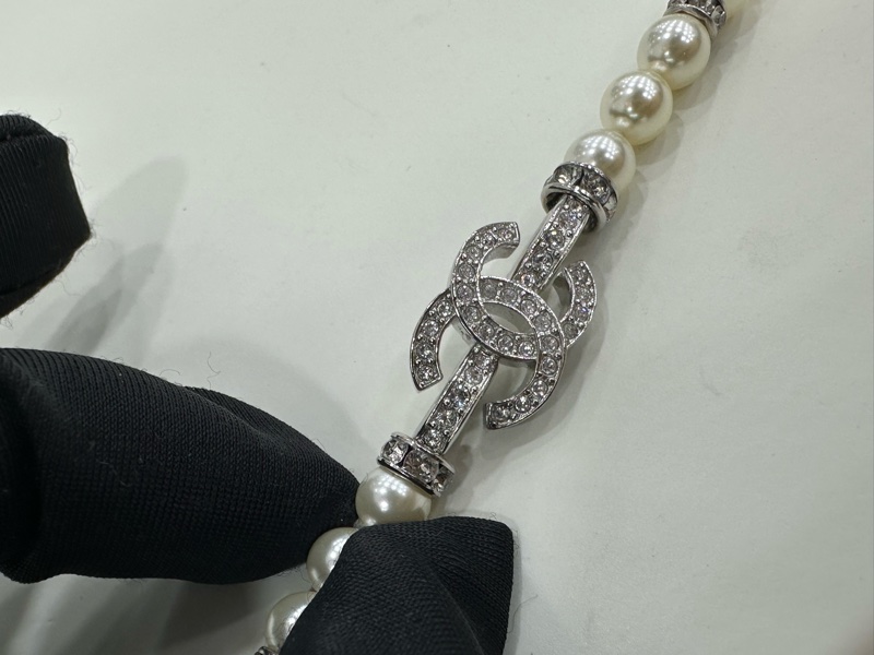 香奈兒Chanel 25S雙C珍珠手鍊,銀色滿鑽搭扣,搭配珍珠鏈-5
