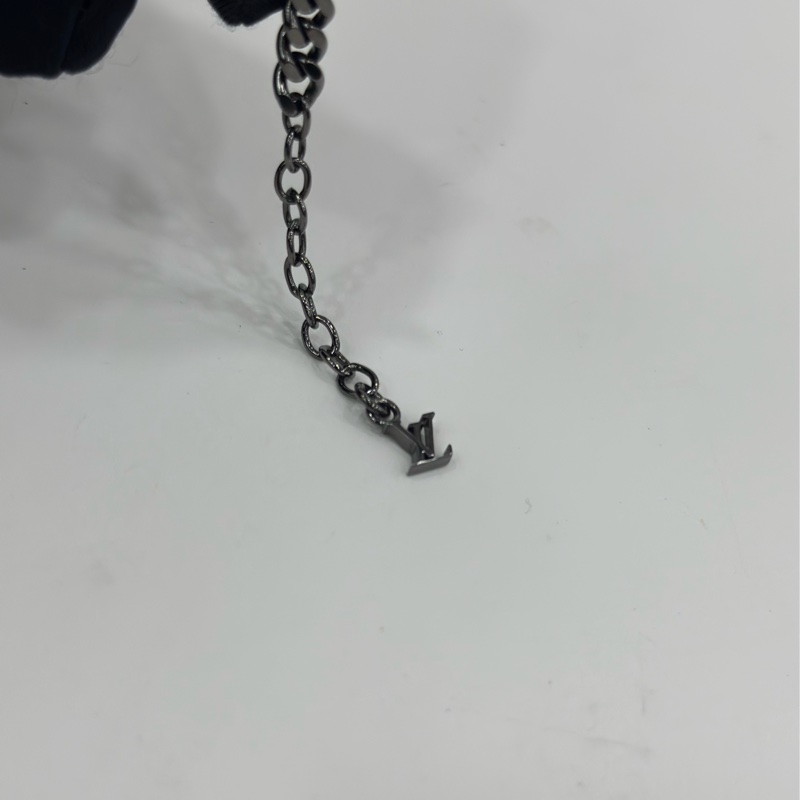 LV/路易威登INSTINCT男士銀色花卉飾件金屬手鍊-3