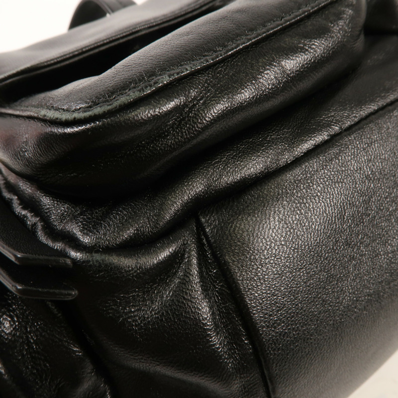 Miu Miu 羊皮皮革Pocket Handbag金扣手挽肩背兩用袋-9